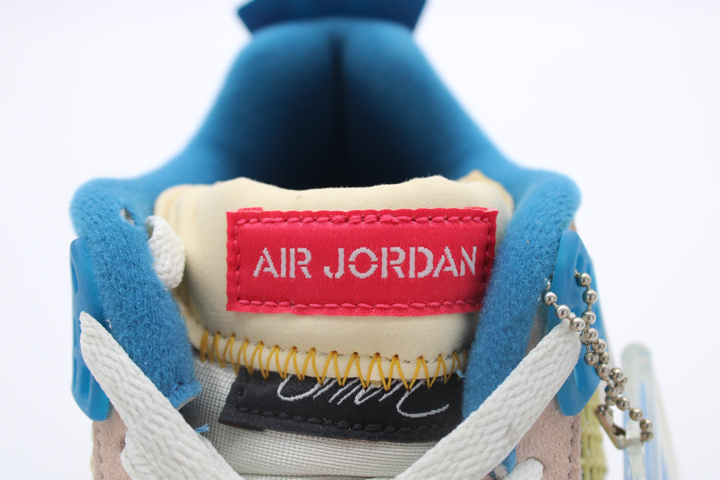 Air Jordan 4 Union Guava Ice